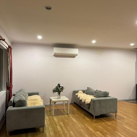 Hotel Happy Farm Pokeno Exterior foto